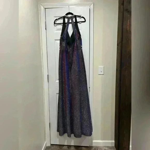 Juniors‎ Size 11 Blondie Nites Iridescent Formal Gown - Picture 4 of 7